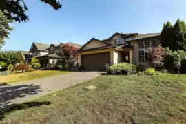 16932 60a Avenue, Surrey, BC