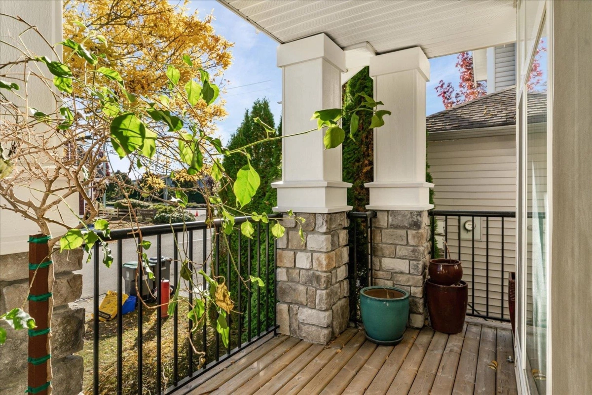 Dining Area Photo of 7241 197 Street, Langley, BC