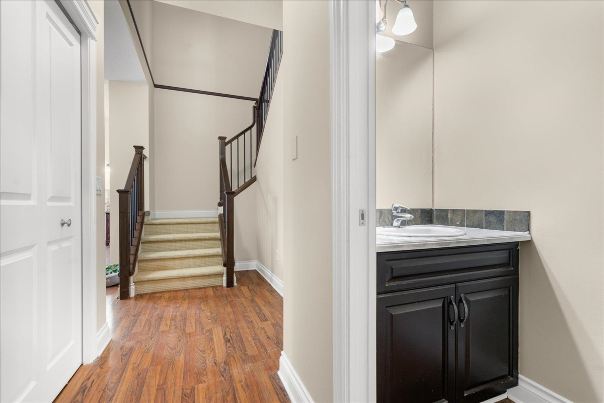 Garden / Landscaping Photo of 7241 197 Street, Langley, BC