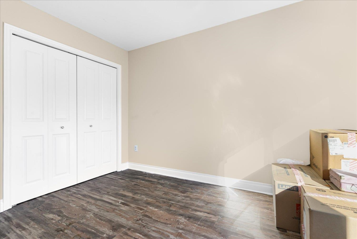 Hallway Photo of 7241 197 Street, Langley, BC