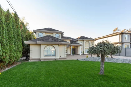 6411 No. 7 Road, Richmond, BC