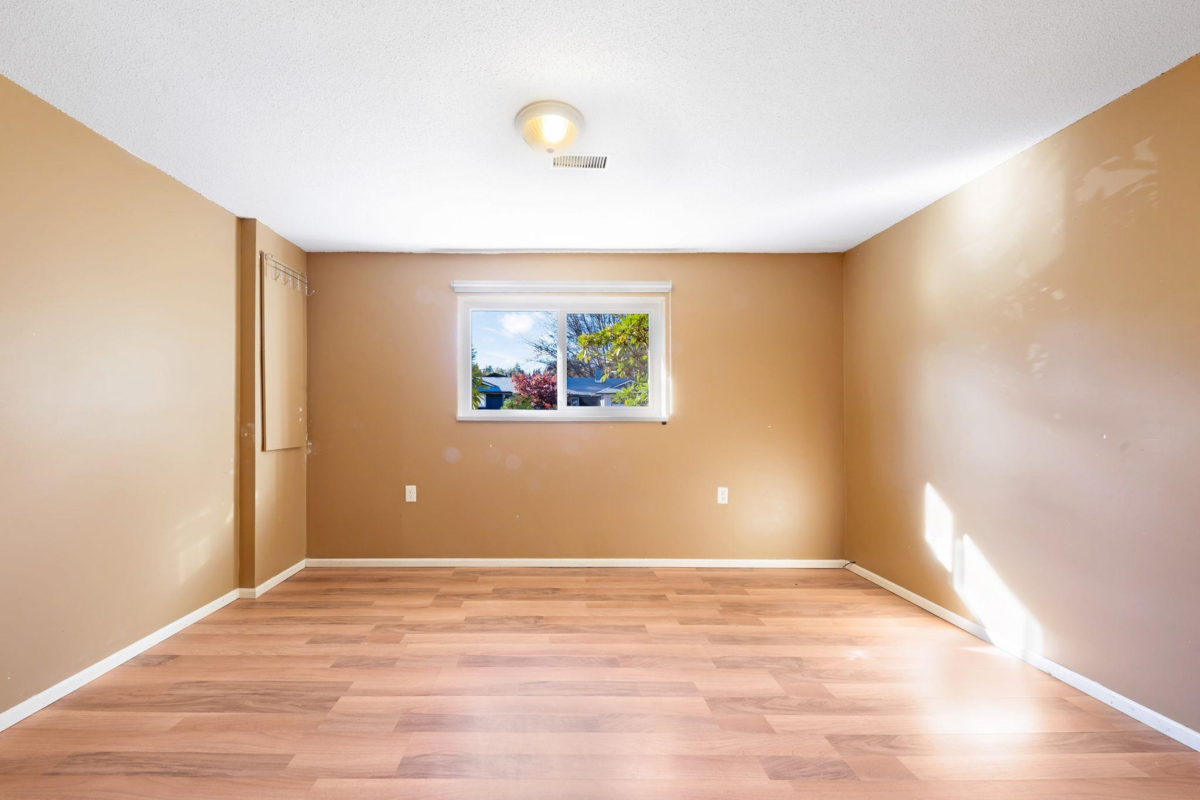 Backyard Photo of 3870 Richmond Street, Port Coquitlam, BC