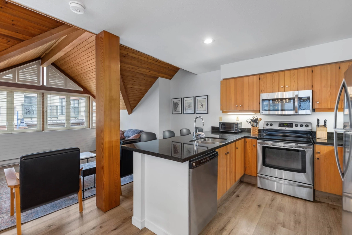 Family Room Photo of A 4324 Sunrise Alley, Whistler, BC