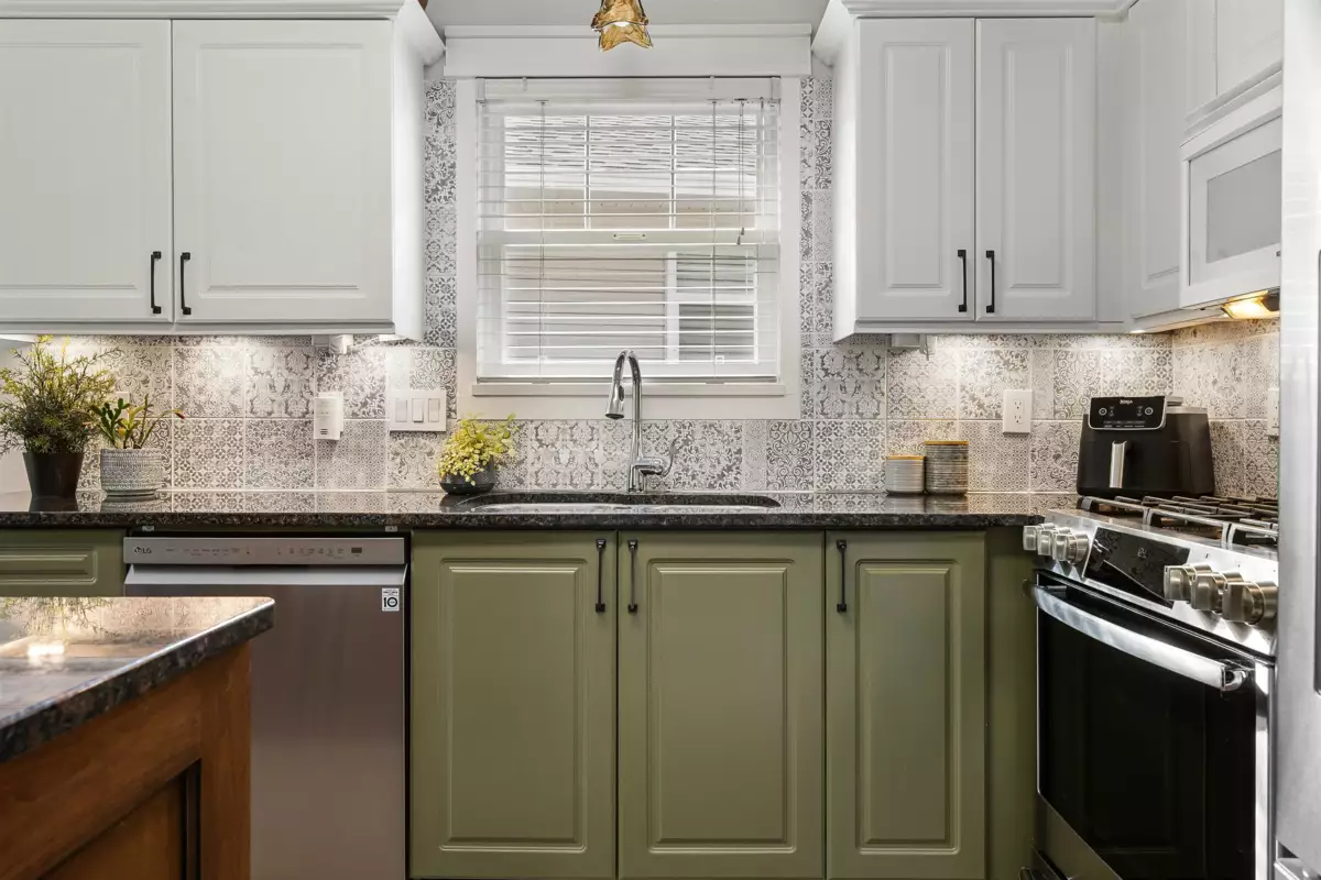 Bedroom 2 Photo of 15 5700 Jinkerson Road, Chilliwack, BC