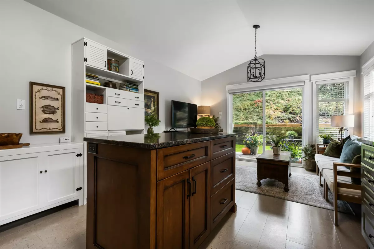 Bedroom 4 Photo of 15 5700 Jinkerson Road, Chilliwack, BC