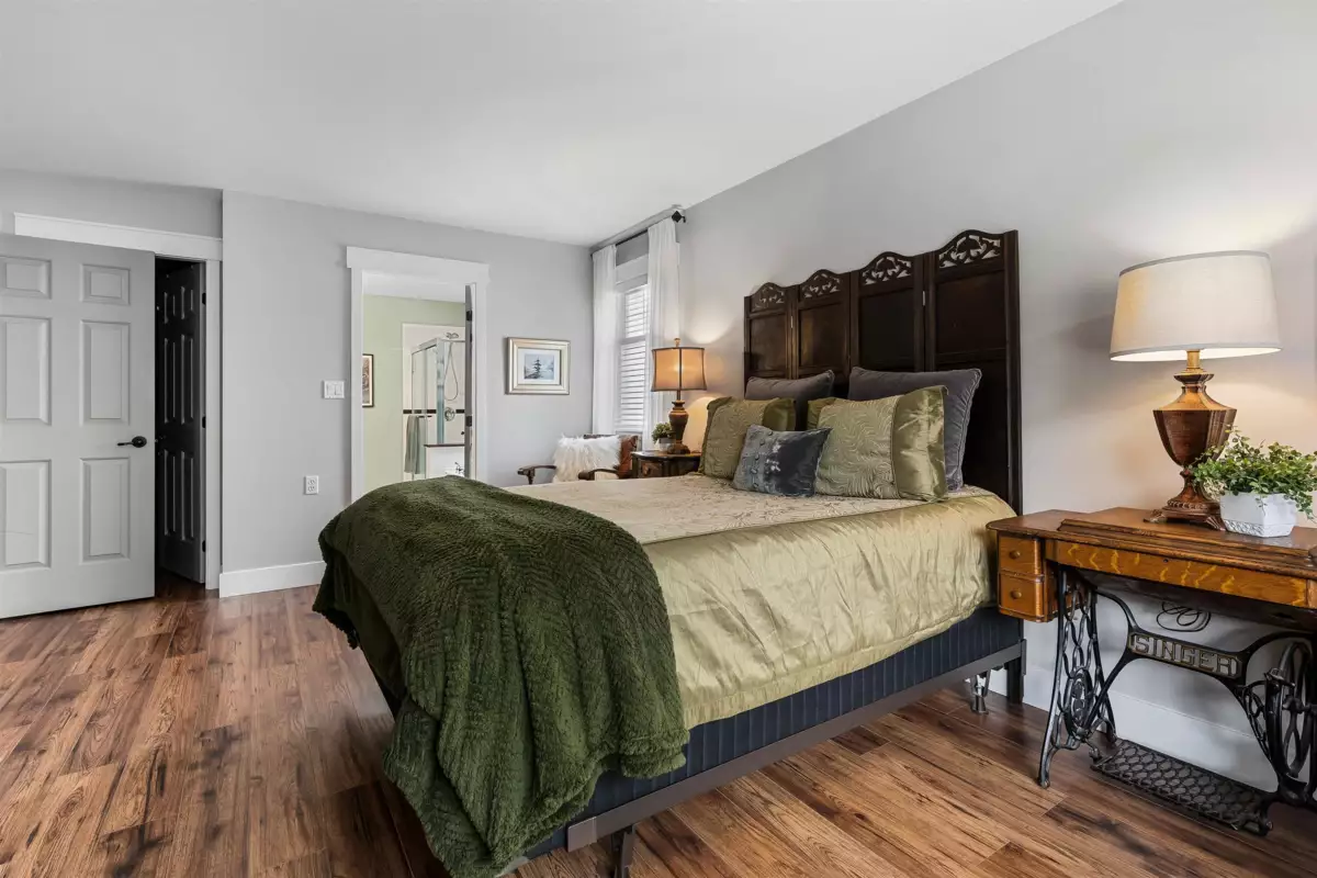 Laundry Room Photo of 15 5700 Jinkerson Road, Chilliwack, BC