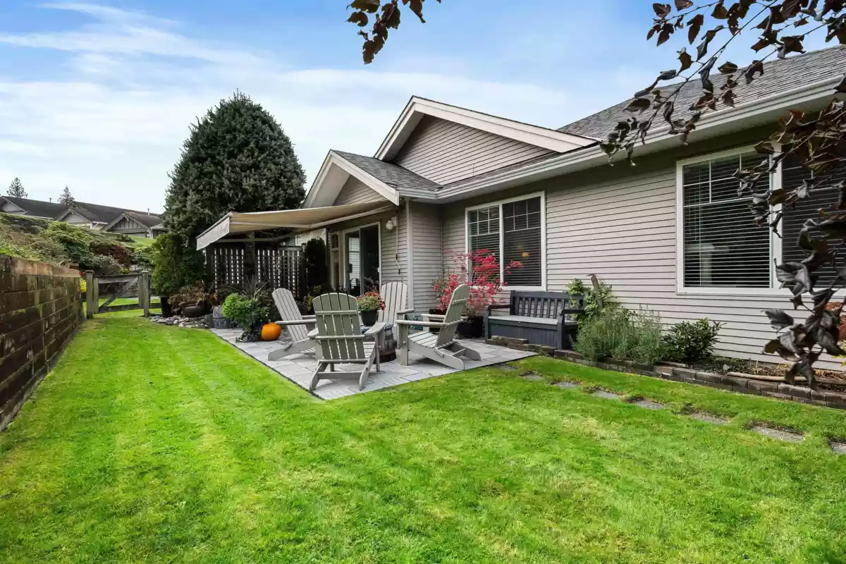 Outdoor Deck Photo of 15 5700 Jinkerson Road, Chilliwack, BC
