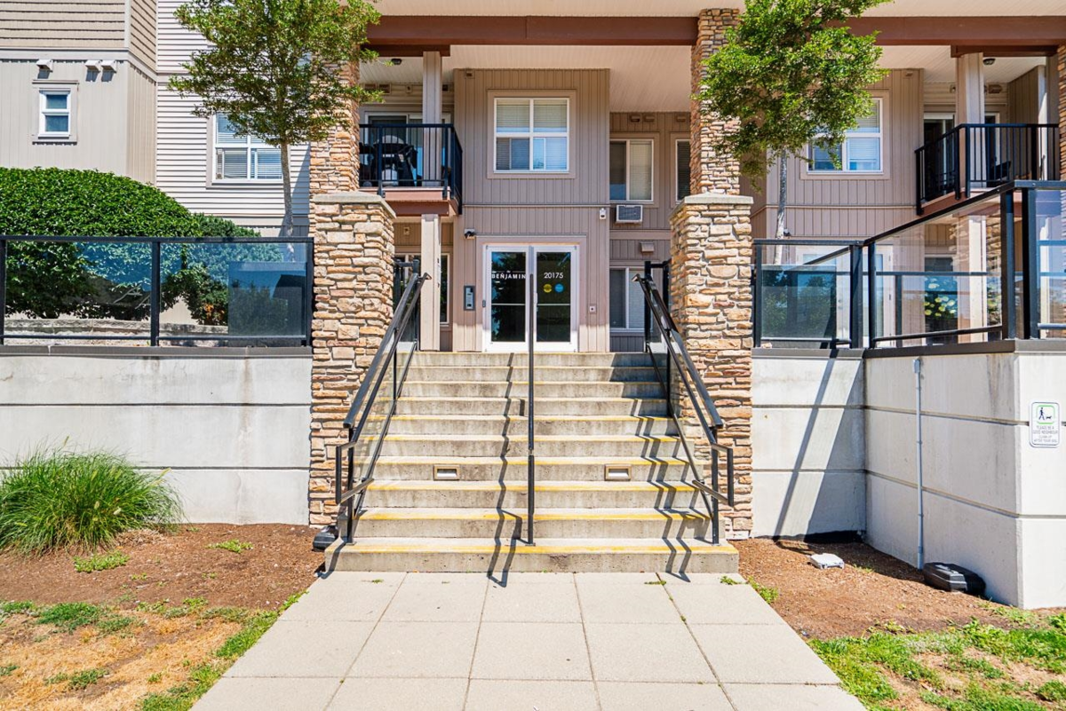 Exterior Rear Photo of 107 20175 53 Avenue, Langley, BC