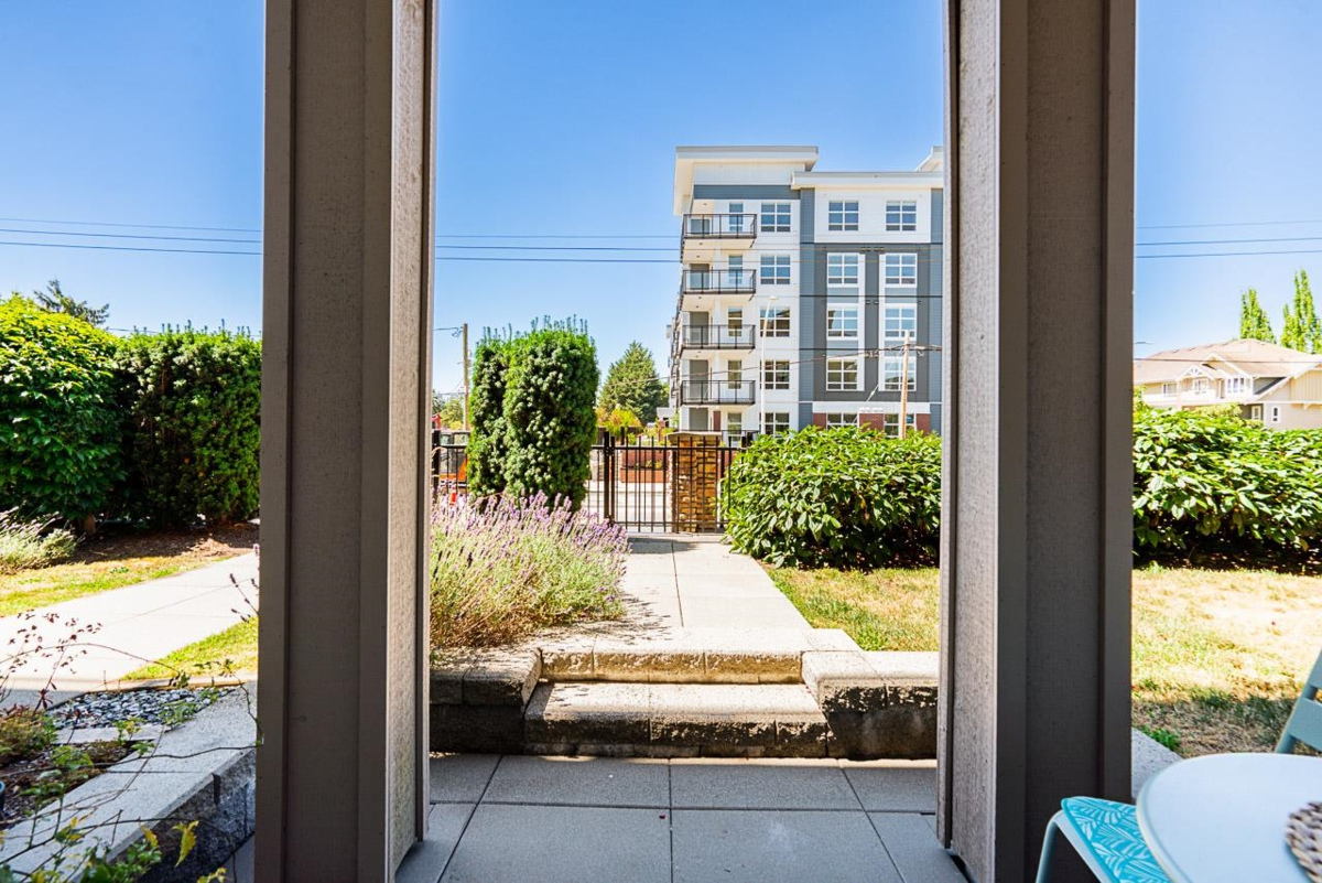 Hallway Photo of 107 20175 53 Avenue, Langley, BC