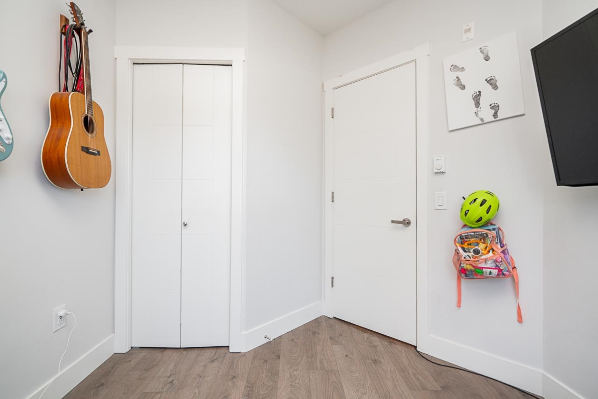 Laundry Room Photo of 107 20175 53 Avenue, Langley, BC