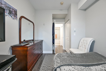 Entry Foyer Photo of 313 8183 121a Street, Surrey, BC