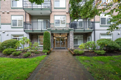 313 8183 121a Street, Surrey, BC, Queen Mary Park Surrey — 2 bed apartment/condo for sale