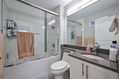 Office / Den Photo of 313 8183 121a Street, Surrey, BC