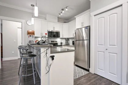 Powder Room Photo of 313 8183 121a Street, Surrey, BC