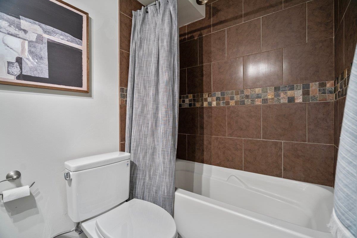 Backyard Photo of 803 1967 Barclay Street, Vancouver, BC