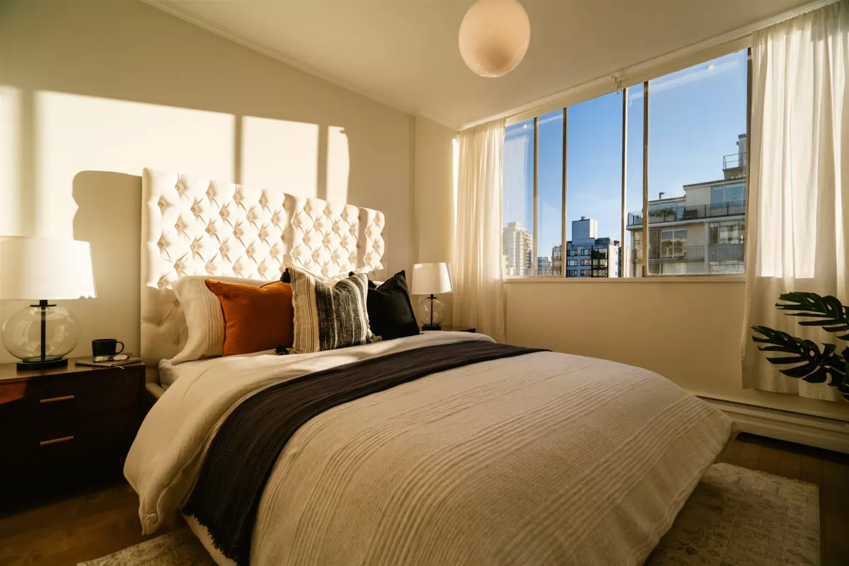 Mudroom Photo of 803 1967 Barclay Street, Vancouver, BC