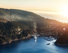 6431 Chatham Street, West Vancouver, BC