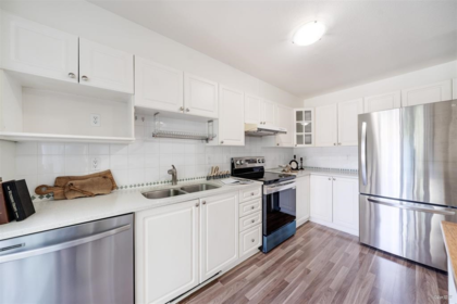 41 8930 Walnut Grove Drive, Langley, BC, Langley — Townhouse for sale