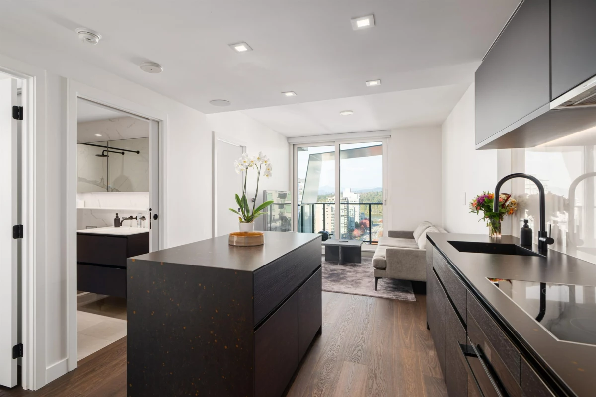 Family Room Photo of 1905 620 Cardero Street, West Vancouver, BC