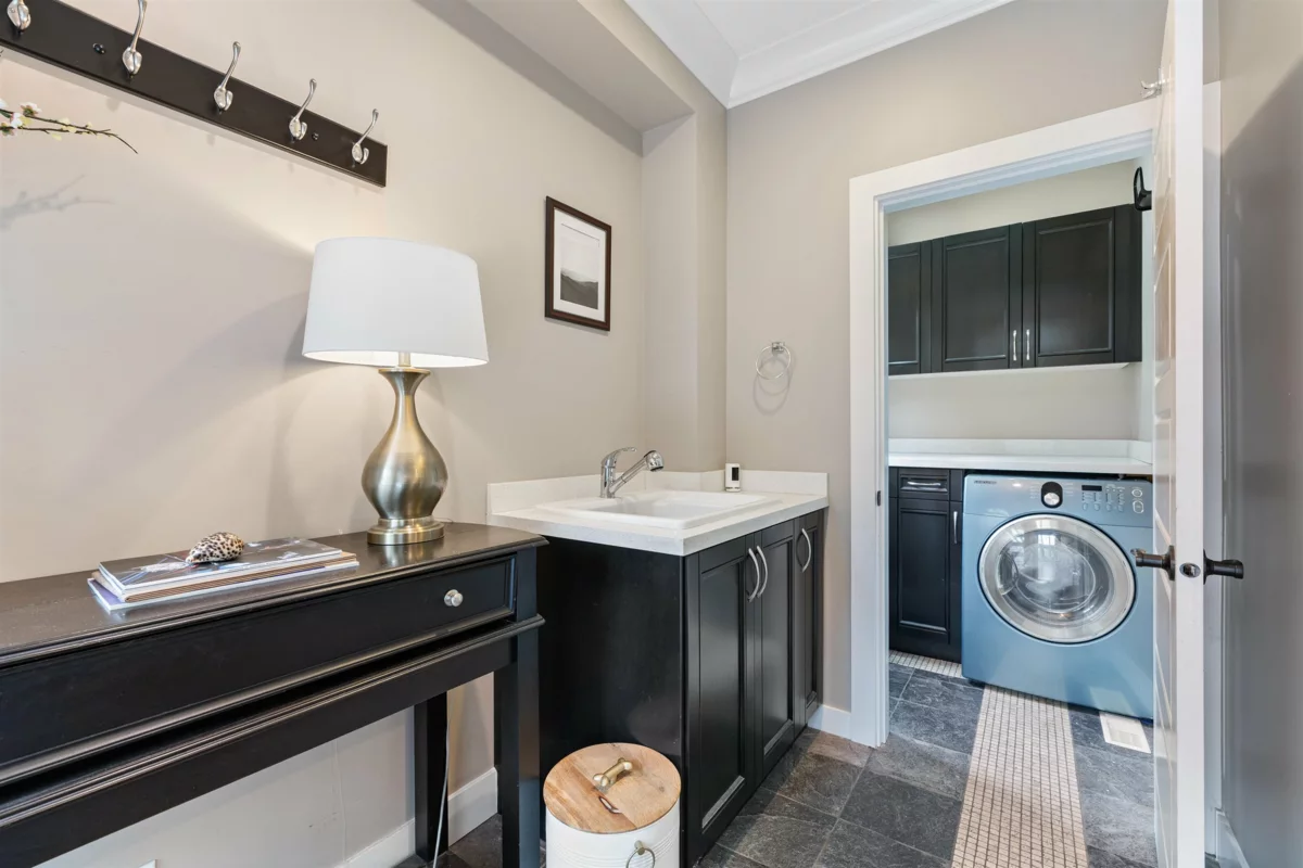 Front Yard Photo of 3648 Elgin Road, Surrey, BC