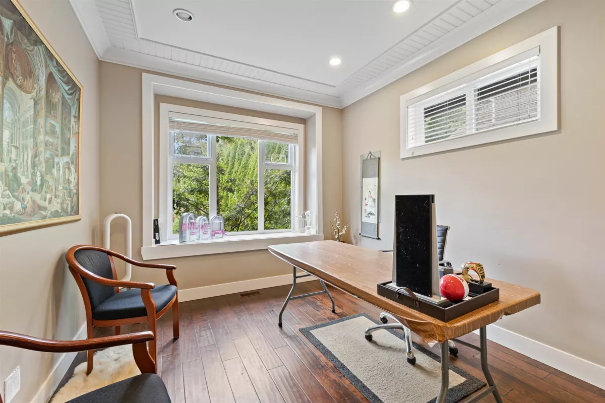 Guest Bathroom Photo of 3648 Elgin Road, Surrey, BC