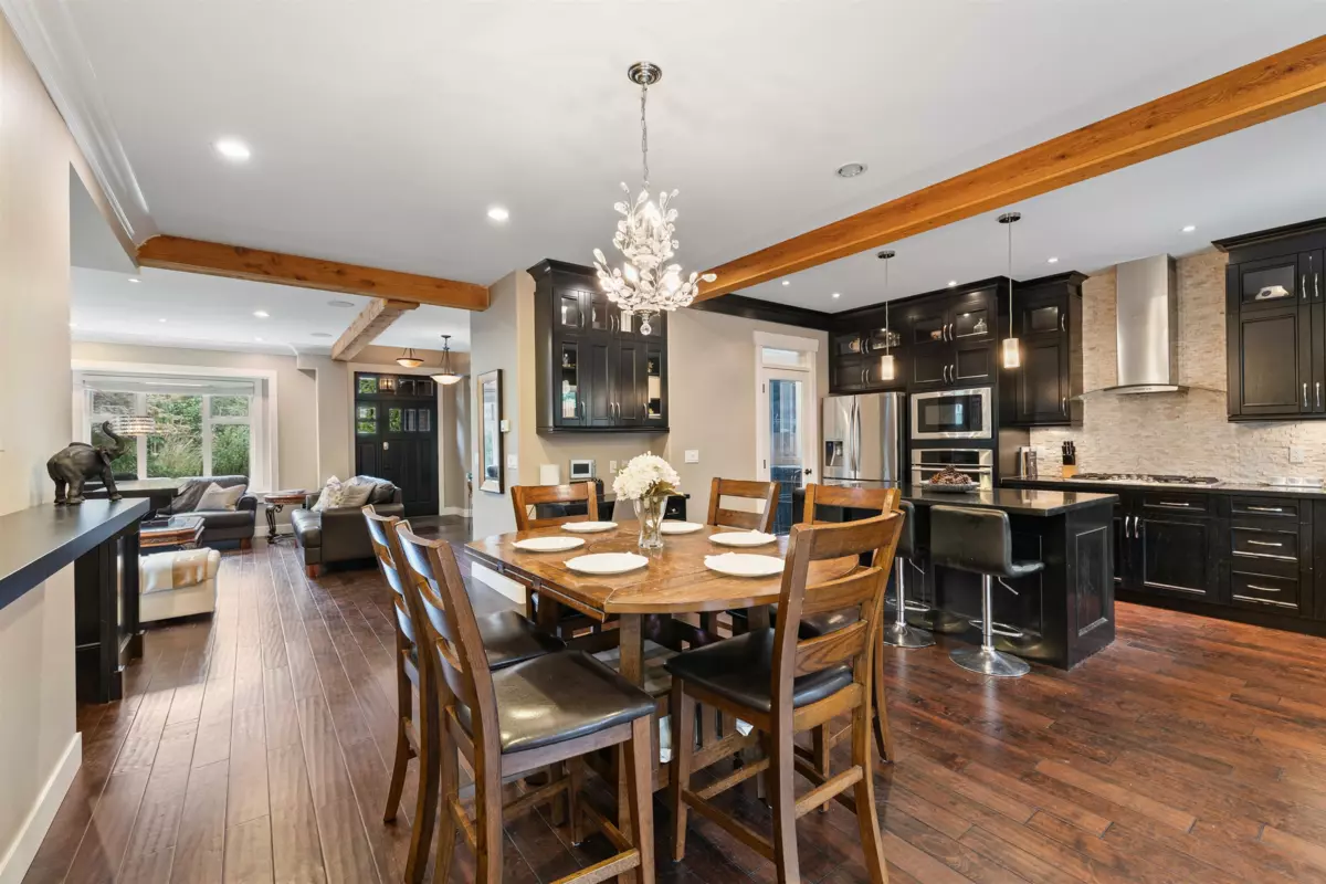 Walk-In Closet Photo of 3648 Elgin Road, Surrey, BC