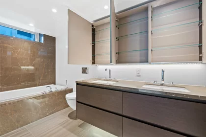 Powder Room Photo of 603 1571 W 57th Avenue, Vancouver, BC