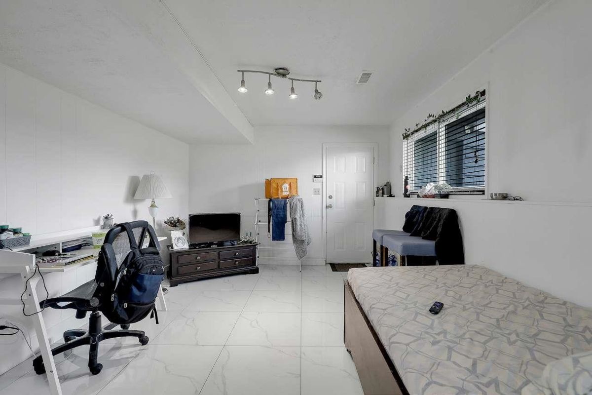 Pantry Photo of 32373 Grouse Court, Abbotsford, BC