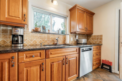 20383 41 Avenue, Langley, BC, Langley — Single Family Residence for sale