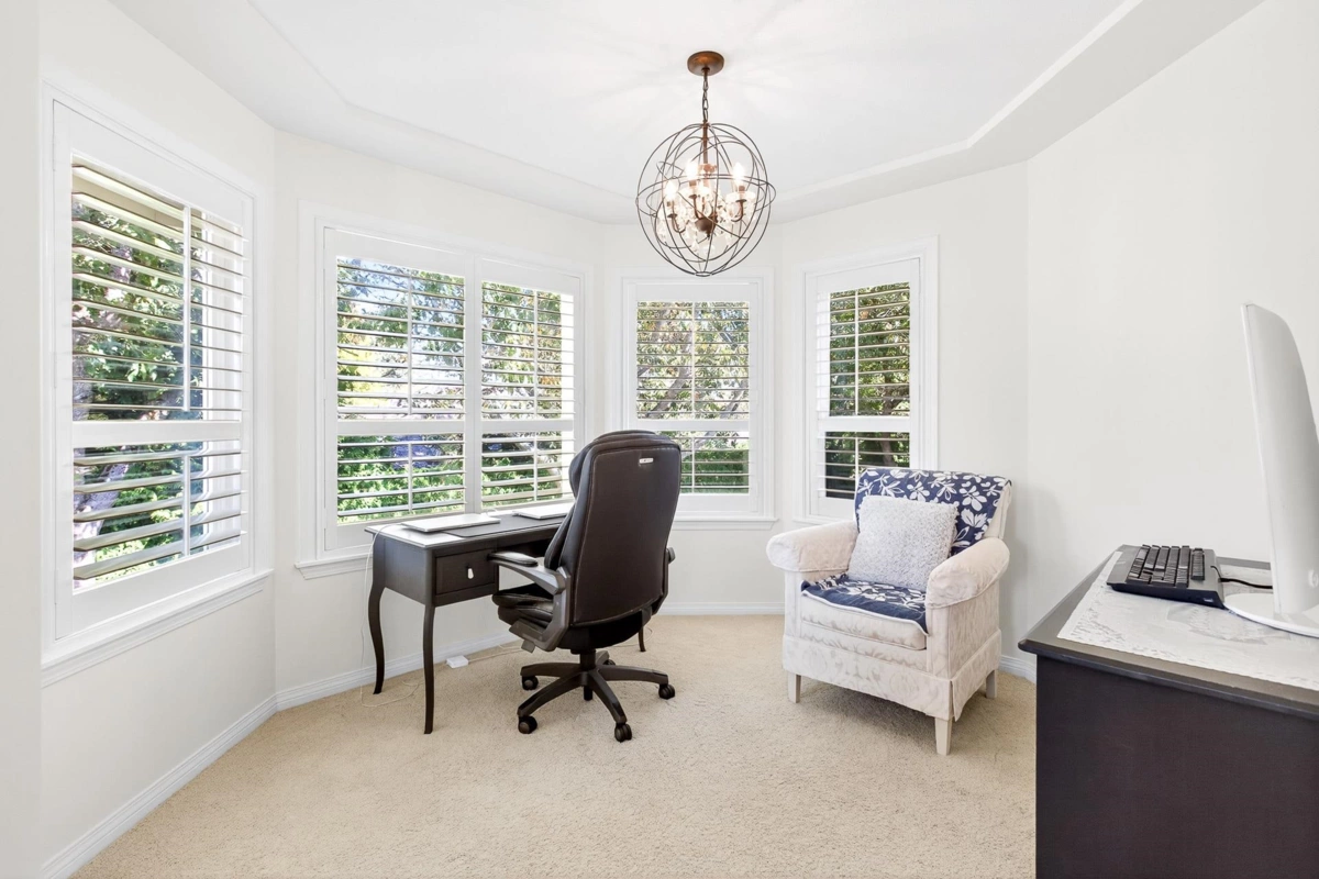 Garage Interior Photo of 14055 29a Avenue, Surrey, BC