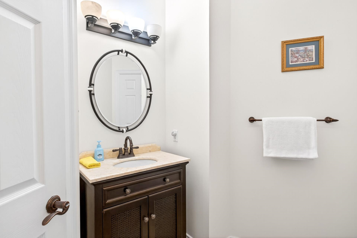 Loft / Bonus Room Photo of 14055 29a Avenue, Surrey, BC