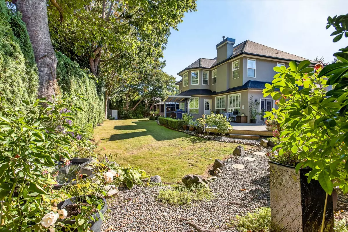 Neighborhood Park Photo Near 14055 29a Avenue, Surrey, BC