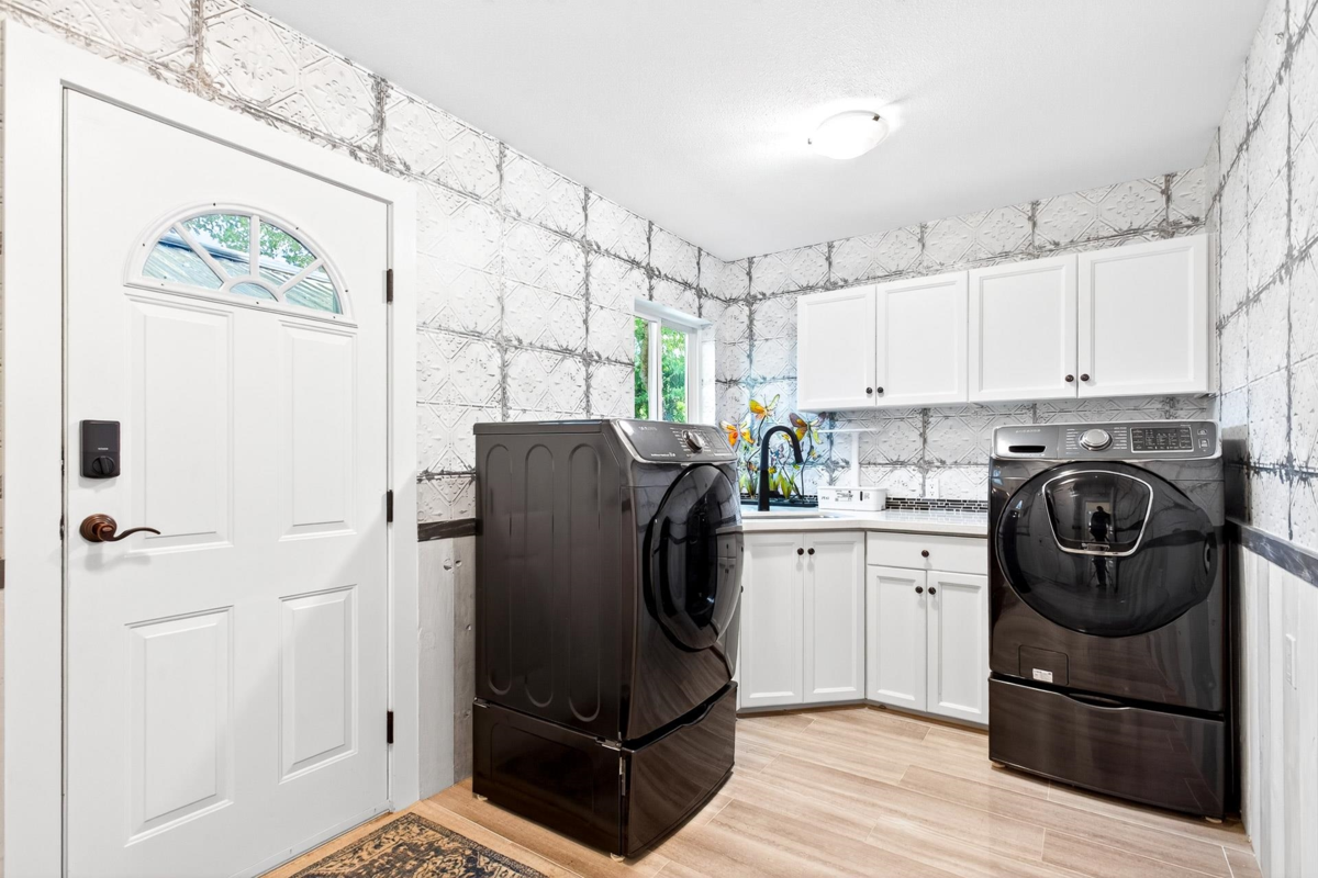 Office / Den Photo of 14055 29a Avenue, Surrey, BC