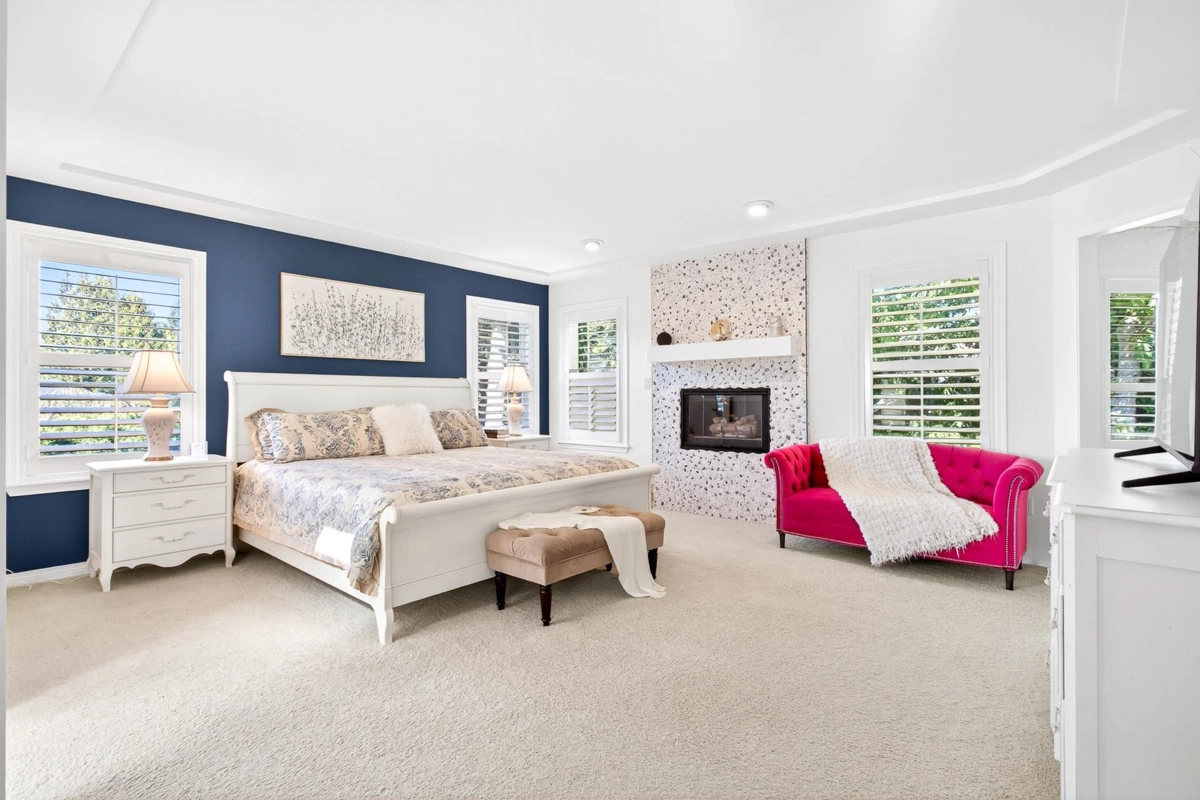 Staircase Photo of 14055 29a Avenue, Surrey, BC