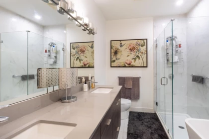 Mudroom Photo of 101 5782 Marine Way, Sechelt, BC