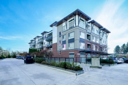 414 19567 64 Avenue, Surrey, BC, Surrey — Apartment/Condo for sale