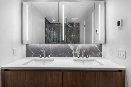 Guest Bathroom Photo of 1707 720 Farrow Street, Coquitlam, BC