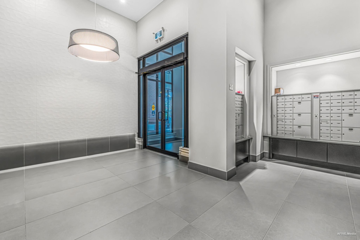 Family Room Photo of B601 20018 83a Avenue, Langley, BC