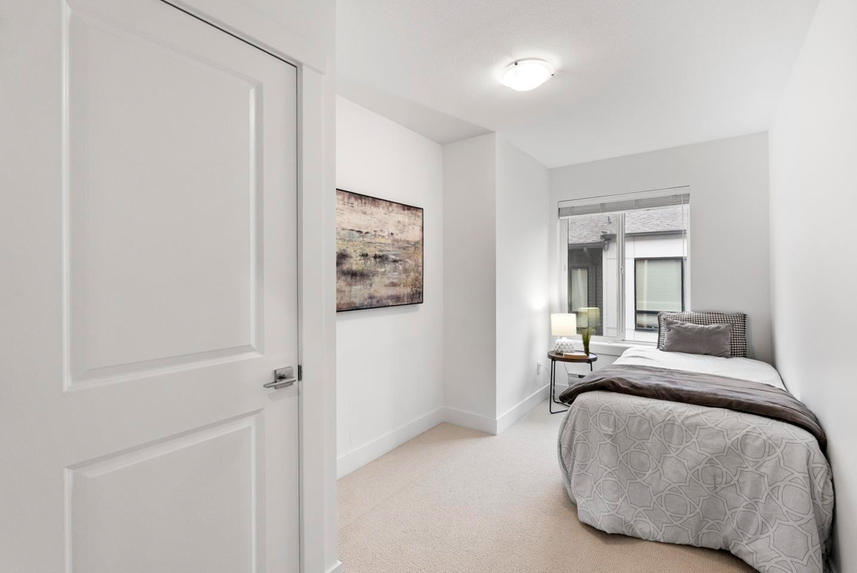 Basement Recreation Room Photo of 79 16433 19 Avenue, Surrey, BC