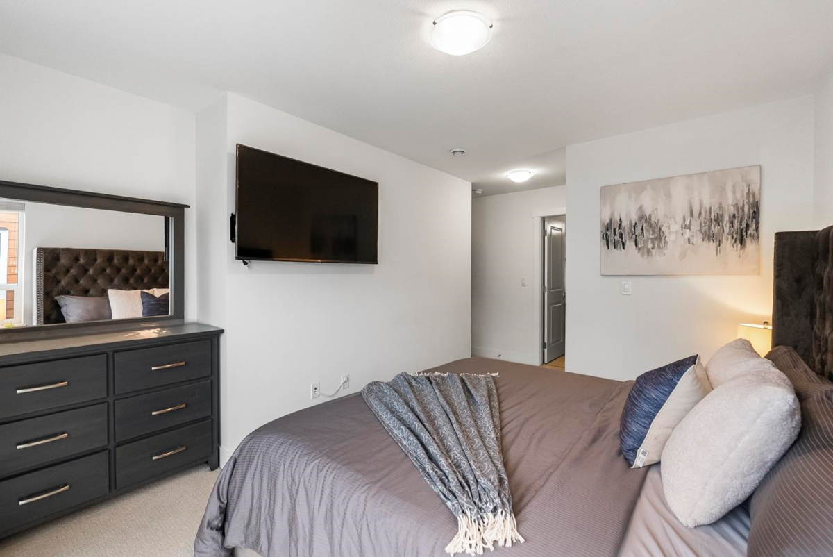 Bedroom 4 Photo of 79 16433 19 Avenue, Surrey, BC