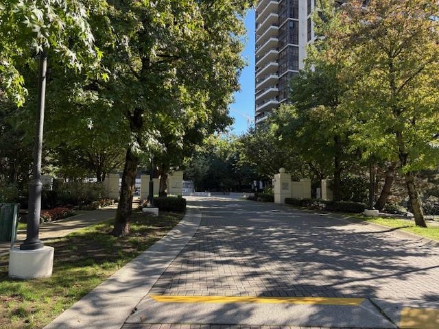 Living Room Photo of 707 2088 Madison Avenue, Burnaby, BC