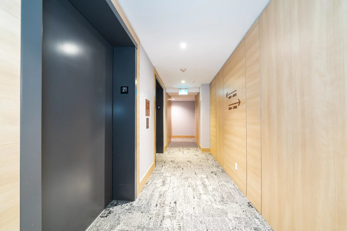 Outdoor Deck Photo of 2102 1632 Lions Gate Lane, North Vancouver, BC