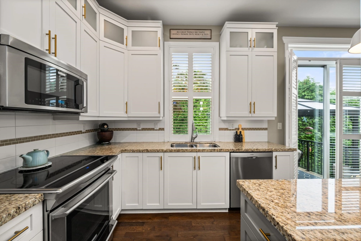 Bedroom 2 Photo of 6087 163a Street, Surrey, BC