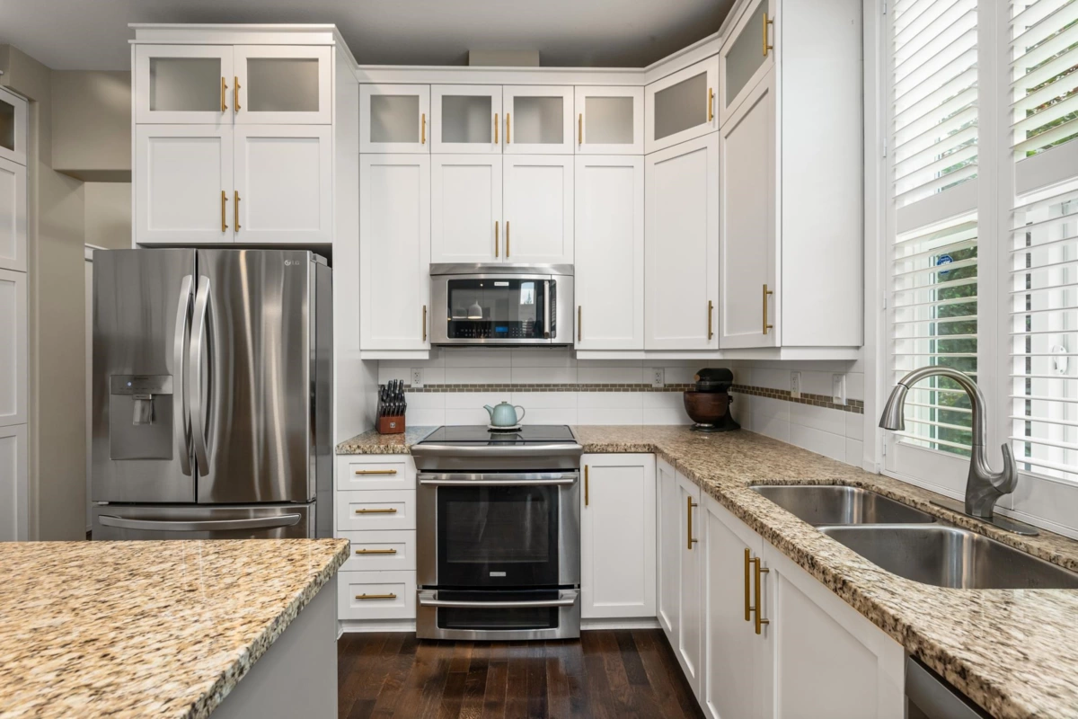 Bedroom 3 Photo of 6087 163a Street, Surrey, BC