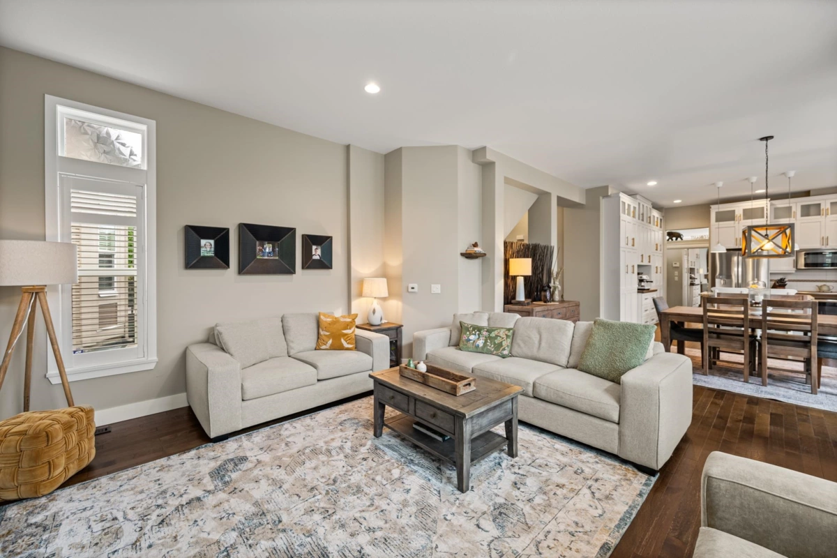 Dining Area Photo of 6087 163a Street, Surrey, BC