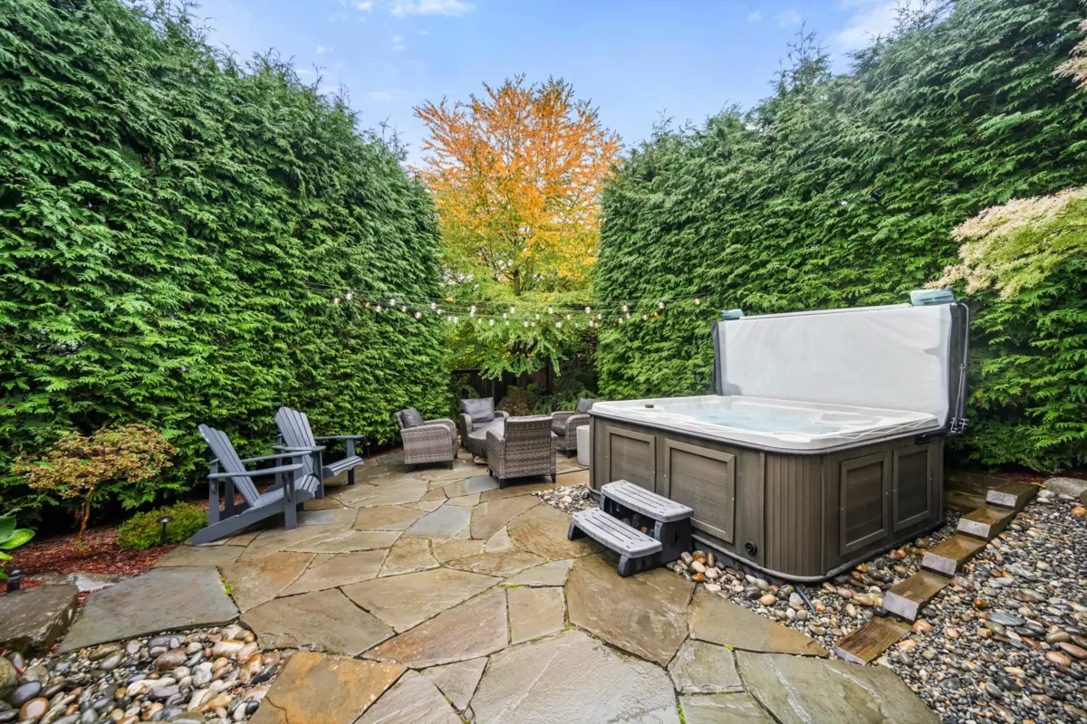 Outdoor Kitchen Photo of 6087 163a Street, Surrey, BC