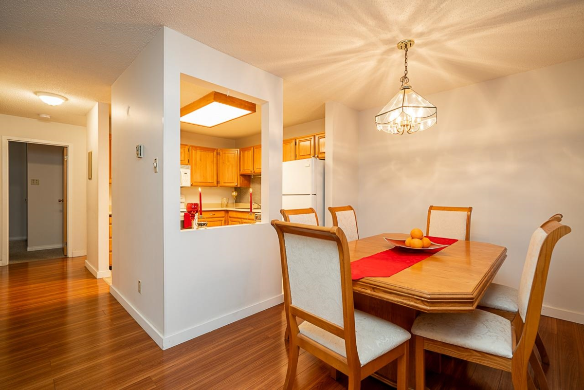 Pantry Photo of 201 550 Eighth Street, New Westminster, BC