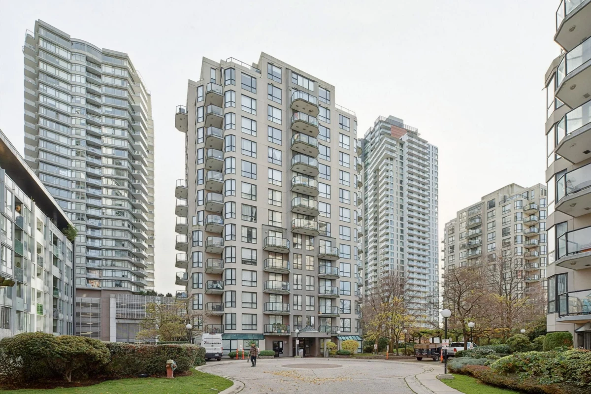 Exterior Rear Photo of 1402 828 Agnes Street, New Westminster, BC
