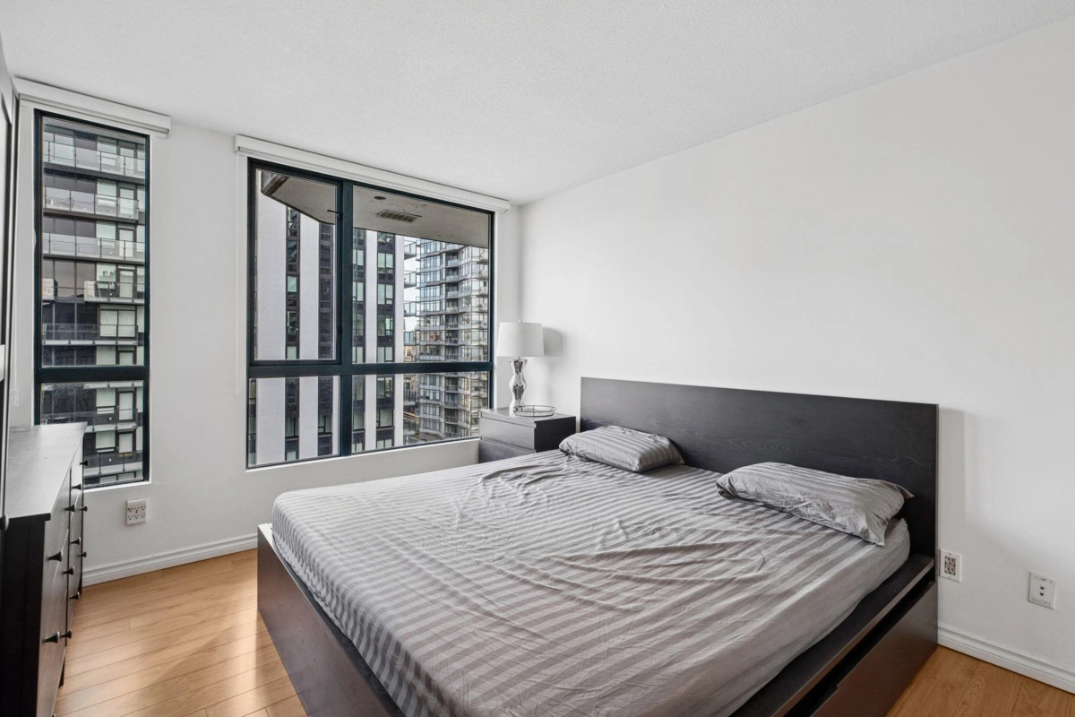 Office / Den Photo of 1402 828 Agnes Street, New Westminster, BC