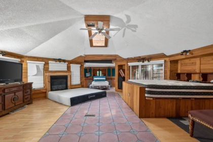 Garage Interior Photo of 12546 96 Avenue, Surrey, BC